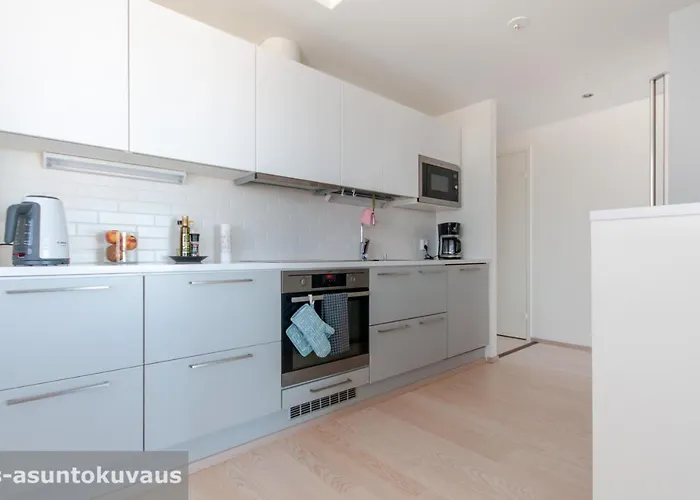 The View In With Private Balcony, Sauna, Car Park Apartamento Turku