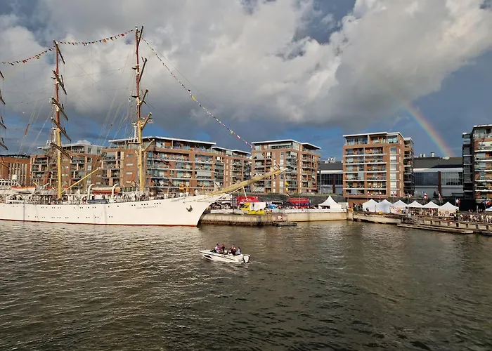 Apartamento The View In With Private Balcony, Sauna, Car Park