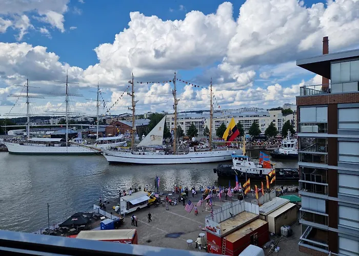 Apartamento The View In With Private Balcony, Sauna, Car Park *